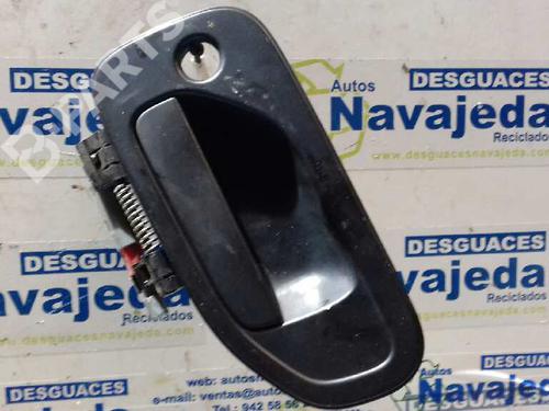 Used Front left exterior door handle NISSAN NV200 / EVALIA Bus [2010-2025]  2502409