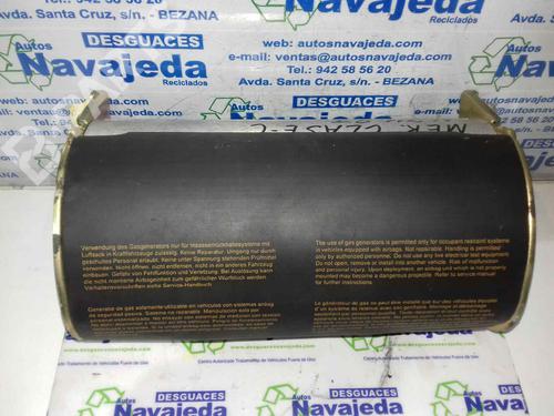 Used Passenger airbag MERCEDES-BENZ C-CLASS (W202) C 200 D (202.120) (75 hp) 3187105