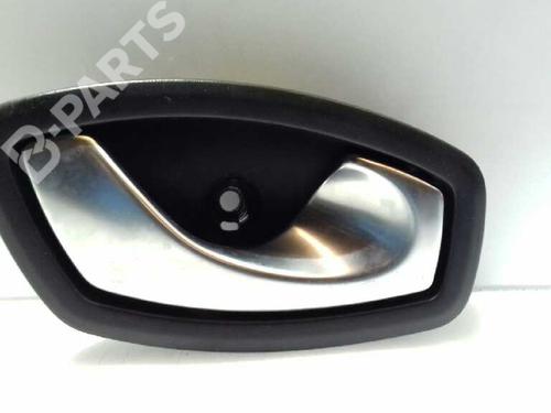 Used Front right interior door handle RENAULT CLIO IV Grandtour (KH_) 1.5 dCi 110 (110 hp) 3213797