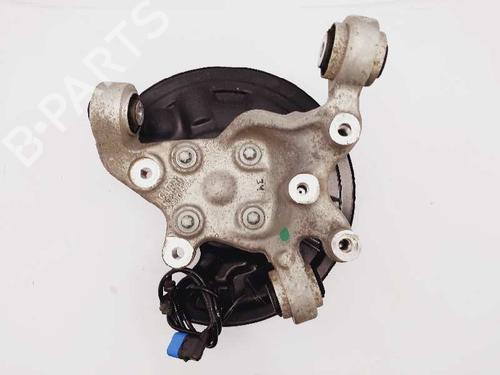 Used Right rear steering knuckle MERCEDES-BENZ GLA-CLASS (X156) GLA 220 d (156.903) (177 hp) 15781149