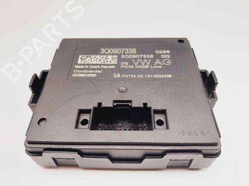 Used Electronic module Electronic module SKODA OCTAVIA III (5E3, NL3, NR3) 2.0 TSI RS (245 hp) 15651895 15651895