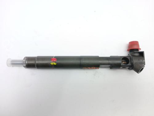 Used Injector MERCEDES-BENZ C-CLASS (W204) C 200 CDI (204.001) (136 hp) 31043409