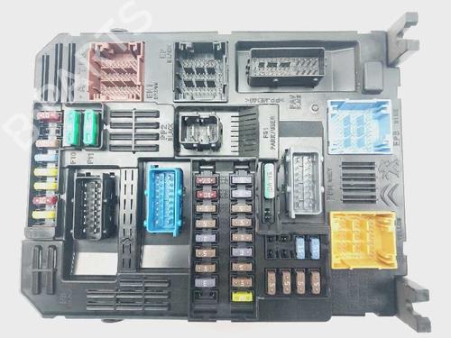 Used Fuse box Fuse box PEUGEOT PARTNER Box Body/MPV (K9) [2018-2026] 17569781 17569781