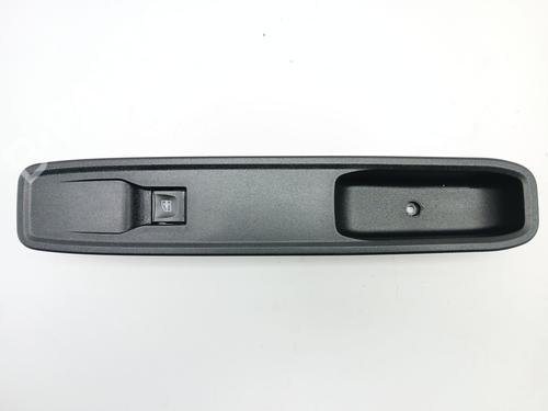 Used Right front window switch DACIA SANDERO III 1.0 SCe 65 (67 hp) 30109130