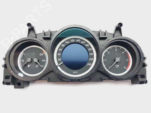 Used Instrument cluster MERCEDES-BENZ C-CLASS (W204) [2007-2015]  18146667