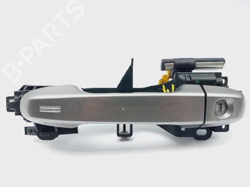 front-left-exterior-door-handle-toyota-auris-_e18_-6920202160-2012-2013-2014-2015-2016-2017-2018-20686431 main image