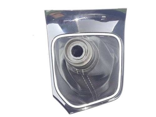 Used Shift knob Shift knob TOYOTA AURIS (_E18_) 1.6 D4-D (WWE185_) (112 hp) 20680251 20680251