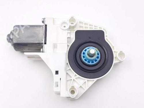 Used Right rear window motor Right rear window motor AUDI Q3 (8UB, 8UG) 2.0 TDI (150 hp) 9263879 9263879