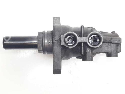 Used Brake master cylinder Brake master cylinder LEXUS IS II (_E2_) 220d (ALE20) (177 hp) 9263216 9263216