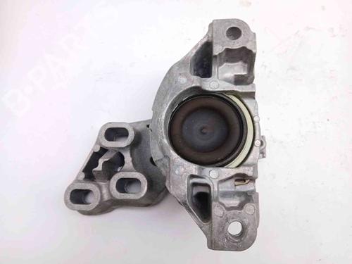 Used Engine mount Engine mount INFINITI QX30 2.2 D AWD (170 hp) 40610936 40610936