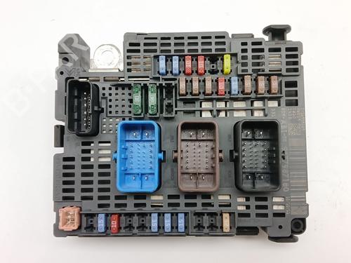 fuse-box-citroen-c4-ii-nc_-2009-35986497 main image