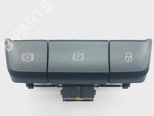 Used Switch Switch SKODA SUPERB III (3V3) [2015-2024] 17569800 17569800