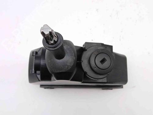 Used Gear lever Gear lever SMART FORTWO Coupe (451) 1.0 (451.331, 451.380) (71 hp) 39958097 39958097