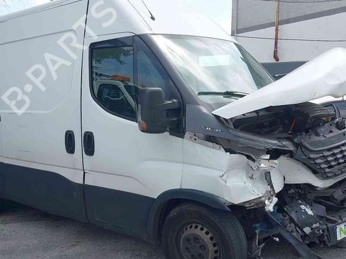Módulo eletrónico IVECO DAILY VI Van 33S12, 35S12, 35C12 | BP38051070M83  - Image 6