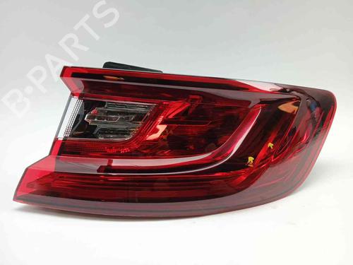 Used Right taillight Right taillight RENAULT MEGANE IV Hatchback (B9A/M/N_) 1.2 TCe 130 (B9MR) (130 hp) 36132408 36132408