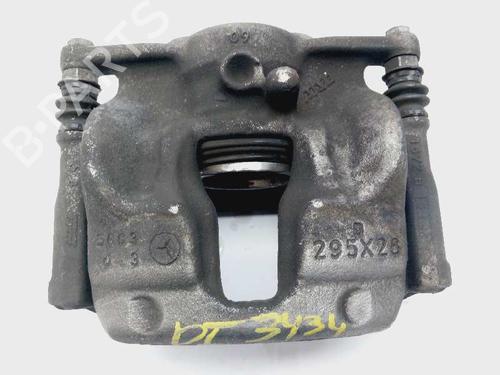 Used Left front brake caliper Left front brake caliper MERCEDES-BENZ B-CLASS Sports Tourer (W246, W242) B 180 CDI / d (246.212) (109 hp) 19175972 19175972