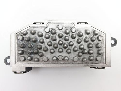 Used Heater resistor VW PASSAT CC B6 (357) 2.0 TDI (163 hp) 29478505