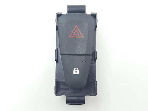 Used Warning switch Warning switch DACIA SANDERO II TCe 90 (B8M1, B8MA, B8AC) (90 hp) 20678756 20678756
