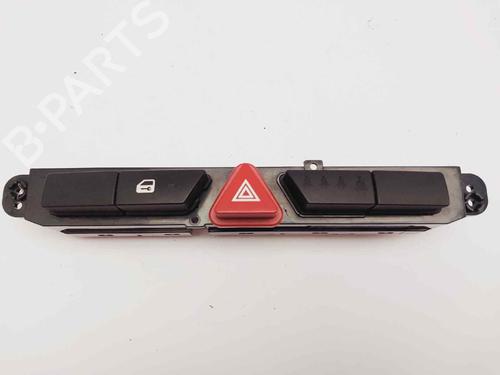 warning-switch-kia-ceed-hatchback-ed-16-937001h000-2006-2007-2008-2009-2010-2011-2012-3467465 main image