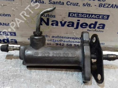 Used Clutch slave cylinder MERCEDES-BENZ E-CLASS (W210) E 250 Turbo-D (210.015) (150 hp) 14499968