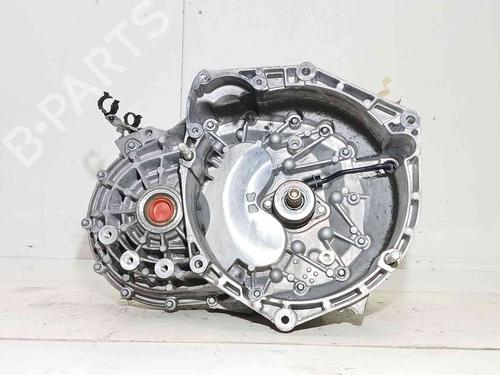 Used Gearbox Gearbox JEEP RENEGADE SUV (BU, B1, BV) 1.6 MultiJet (130 hp) 40195588 40195588