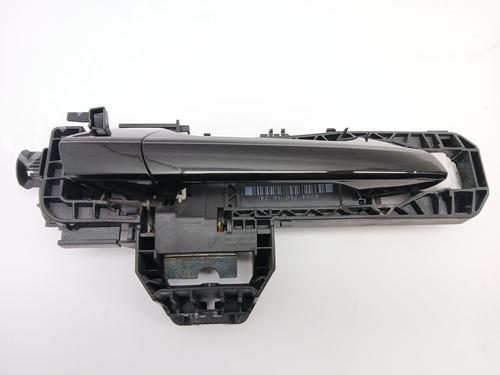front-right-exterior-door-handle-mercedes-benz-e-class-w212-2009-2010-2011-2012-2013-2014-2015-2016-30361470 main image