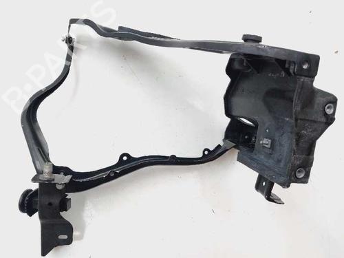 Used Right headlight support Right headlight support MERCEDES-BENZ CLS Shooting Brake (X218) CLS 350 CDI / d (218.923) (265 hp) 17921219 17921219