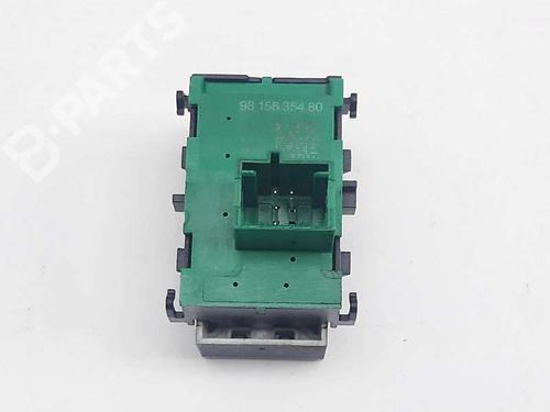 Switch PEUGEOT 2008 II (UD_, US_, UY_, UJ_, UR_, UC_) 1.5 BlueHDI 110 (UDYHSK) | BP11568359I30