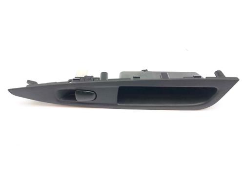 Used Right rear window switch Right rear window switch NISSAN QASHQAI II (J11, J11_) 1.6 dCi (130 hp) 20682433 20682433