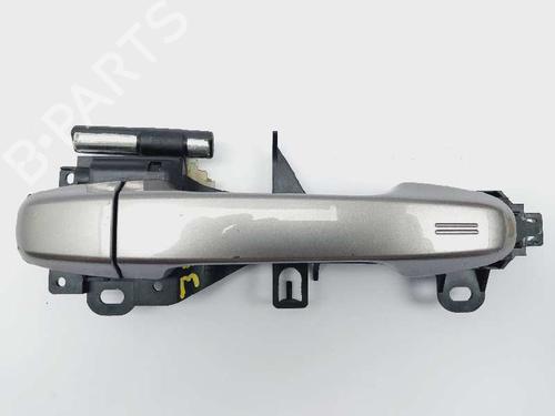 front-right-exterior-door-handle-toyota-auris-_e18_-6920102180-2012-2013-2014-2015-2016-2017-2018-20686432 main image