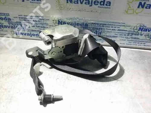 Used Front right seatbelt NISSAN NAVARA NP300 (D40) 2.5 dCi 4WD (D40TT, D40T, D40M, D40BB) (190 hp) 8747190