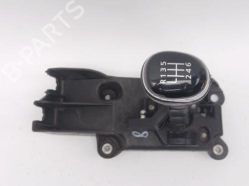 gear-lever-renault-kadjar-ha_-hl_-2015-32118800 main image