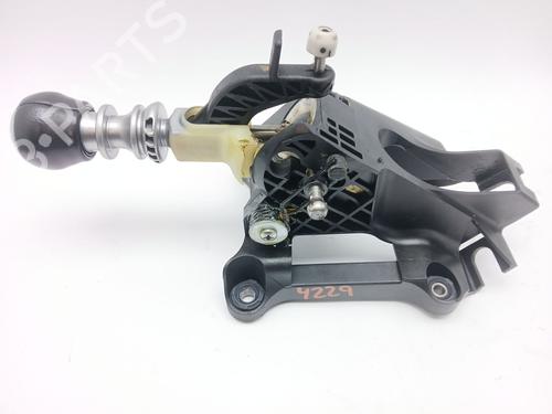 Palanca de cambios TOYOTA VERSO (_R2_) 1.6 (ZGR20_, ZGR20R) (132 hp) 32238469