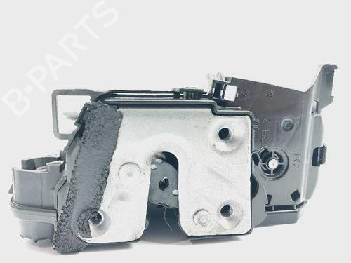 Front right lock RENAULT TRAFIC III Bus (JG_) [2014-2024]  17703737