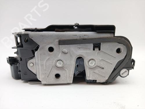 Fechadura trás esquerda Fechadura trás esquerda AUDI A3 Sportback (8YA, 8YF) 35 TDI (150 hp) 35964305 35964305