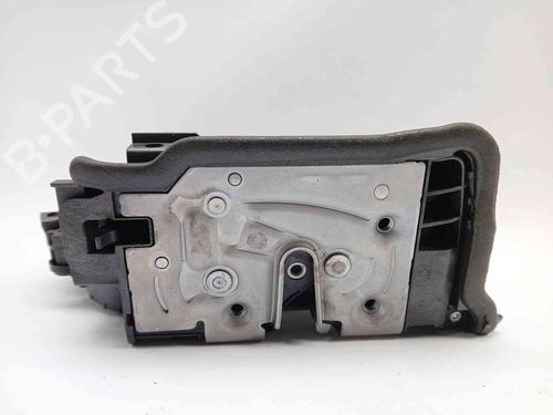 Venstre bagtil lås Venstre bagtil lås BMW X1 (F48) sDrive 18 i (140 hp) 37427206 37427206