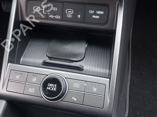 Rear center light HYUNDAI KONA SUV Van (OS, OSE, OSI) 1.6 GDi Hybrid | BP32035074I39 