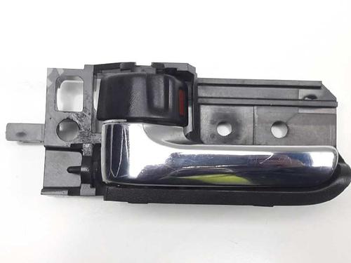 Used Front left interior door handle TOYOTA AVENSIS Estate (_T25_) 2.2 D-4D (ADT251_, ADT251R) (150 hp) 9263178