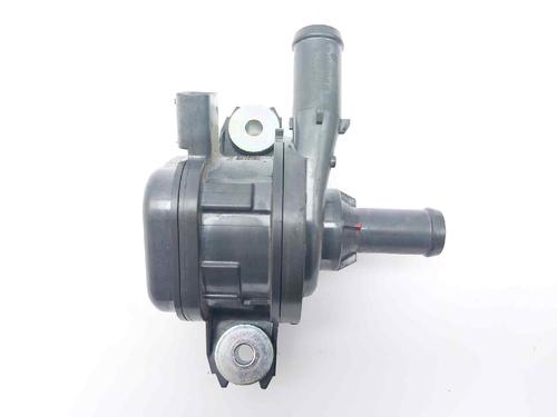 other-toyota-c-hr-_x1_-18-hybrid-zyx10_-zyx11_-zyx10r-zyx11r-g904047040-43549g091287-2016-14468090 main image