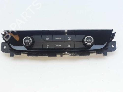 Used Climate control Climate control 10382490 10382490