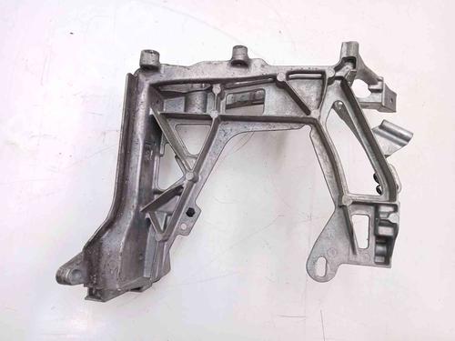 Used Right headlight support Right headlight support MERCEDES-BENZ C-CLASS (W205) C 220 BlueTEC / d (205.002, 205.004) (170 hp) 36503285 36503285