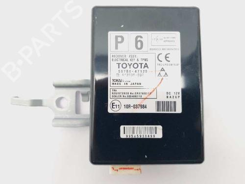 electronic-module-toyota-prius-plus-_w4_-897b047120-61b995000-2011-20685672 main image