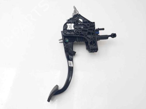 Used Clutch pedal Clutch pedal HYUNDAI i30 Estate (PDE) 1.0 T-GDI (120 hp) 12849396 12849396