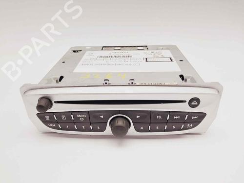 Used Radio RENAULT MEGANE III Grandtour (KZ0/1) 1.5 dCi (KZ09, KZ0D, KZ1G, KZ29, KZ14, KZ1W, KZ10, KZ1F,... (110 hp) 15802943
