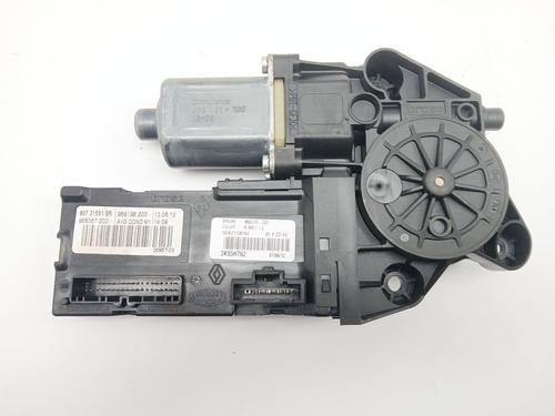 Used Left front window motor Left front window motor RENAULT MEGANE III Hatchback (BZ0/1_, B3_) 1.2 TCe (BZ2B, BZ11) (116 hp) 29508884 29508884