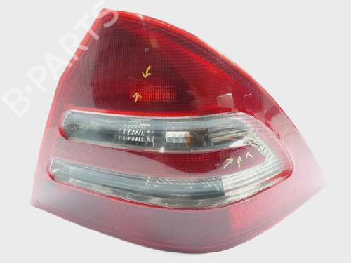 Used Right taillight MERCEDES-BENZ C-CLASS (W203) [2000-2007]  17949015