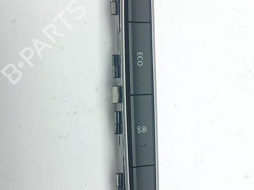 Used Switch RENAULT MEGANE IV Hatchback (B9A/M/N_) 1.5 dCi 90 (B9A1) (90 hp) 27703938