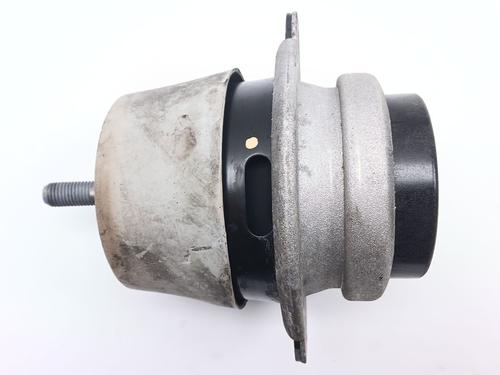 Used Engine mount Engine mount VW TOUAREG (7LA, 7L6, 7L7) 2.5 R5 TDI (174 hp) 29502786 29502786