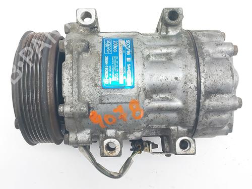 Used AC compressor AC compressor FORD FOCUS II (DA_, HCP, DP) 2.0 TDCi (136 hp) 33271949 33271949