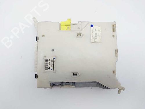 fuse-box-lexus-is-ii-_e2_-8273053050-2005-2006-2007-2008-2009-2010-2011-2012-2013-20684767 main image